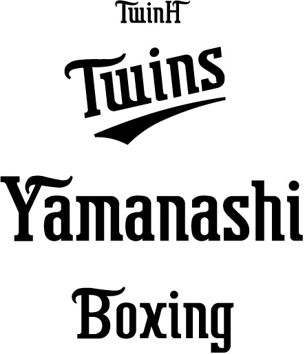 オリジナル刺繍　刺繍加工　刺繍　直接刺繍　チェーンステッチ刺繍　チェーンステッチ　ランニングステッチ　相良刺繍サテンステッチ　タタミステッチ　Tシャツ　トレーナー　ランニング　ノースリーブ　ベスト　セーター　ポンチョ　ウインドブレーカー　コーチジャケット　デニムジャケット　ジャケット　エプロン　Yシャツ　ワイシャツ　ワークシャツ　ダンガリーシャツ　開襟シャツ　背広　スーツ　スラックス　学生服　体操服　メルトンシャツ　メルトンジャケット　 ジャージ　トレーニングウエア　ウエア　型代無料書体　オリジナル書体　パーカー　ジップアップ